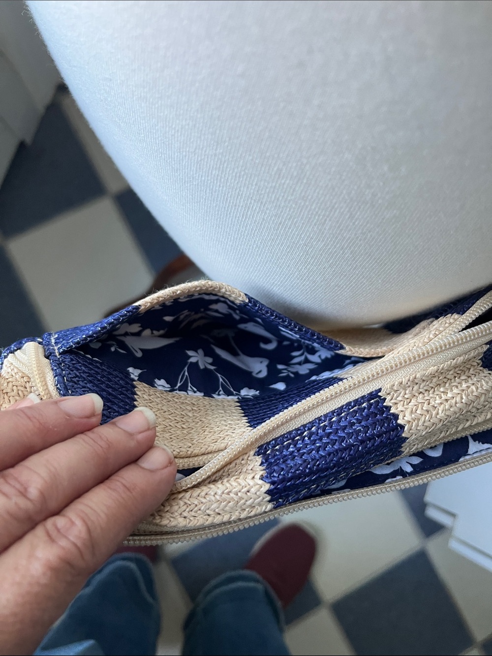 Vera Bradley Woven Blue Floral Crossbody Bag with Tan Strap tropical - Picture 6 of 7